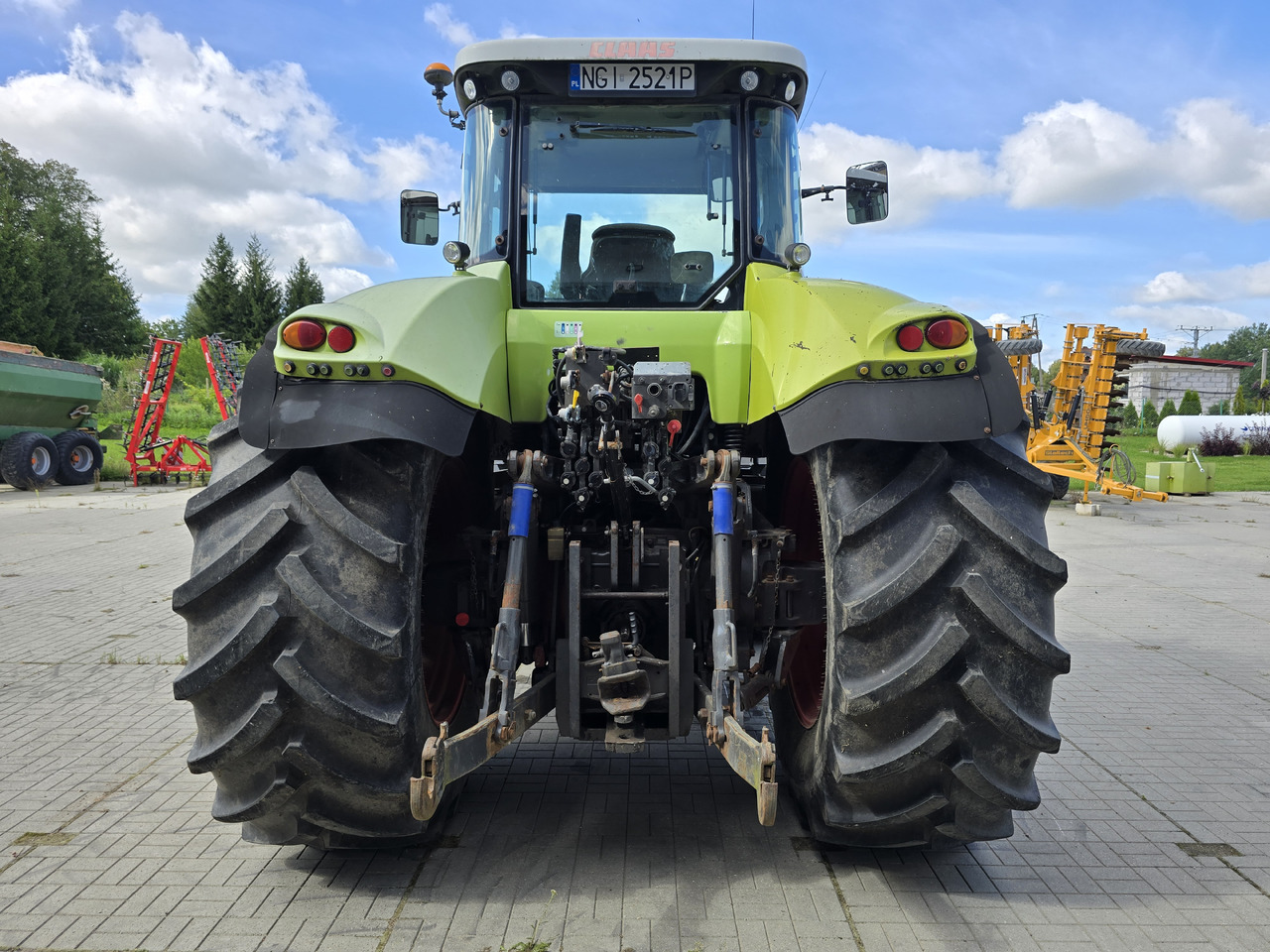 Tracteur agricole CLAAS AXION 850