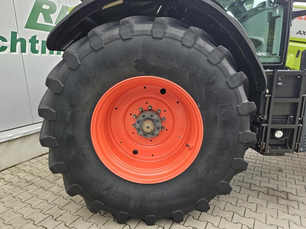 Tracteur agricole CLAAS AXION 870 CMATIC