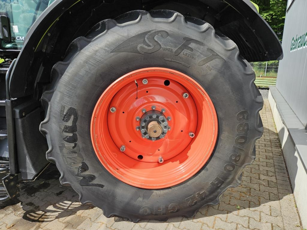 Tracteur agricole CLAAS AXION 960 CMATIC