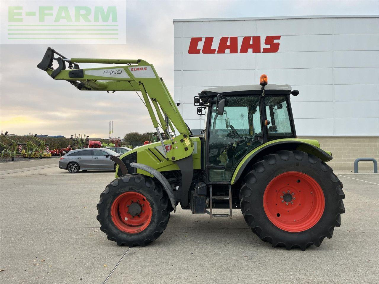 Tracteur agricole CLAAS AXOS 330
