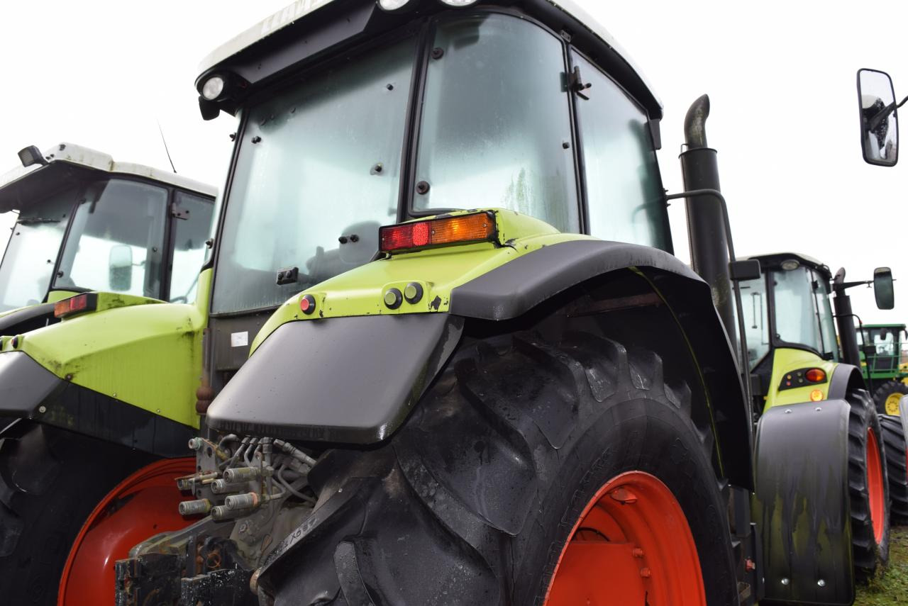 Tracteur agricole CLAAS Ares 617 ATZ