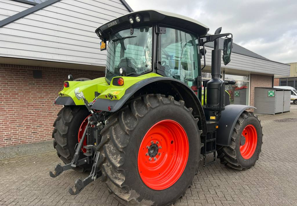 Tracteur agricole CLAAS Arion 510 CIS