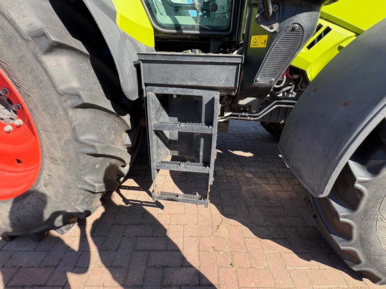 Tracteur agricole CLAAS Arion 510 CIS
