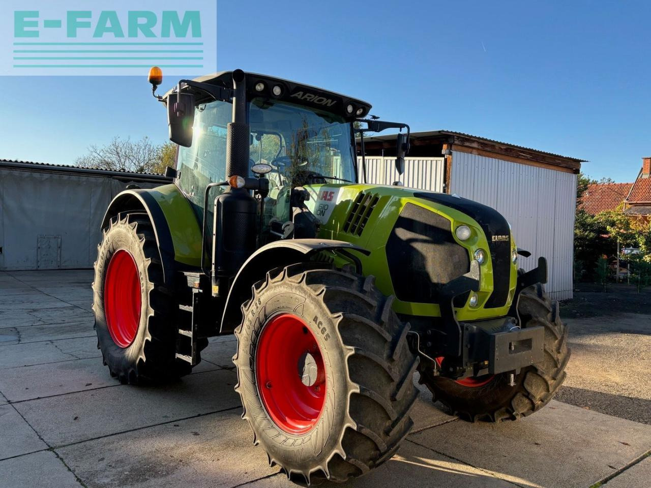 Tracteur agricole CLAAS Arion 610