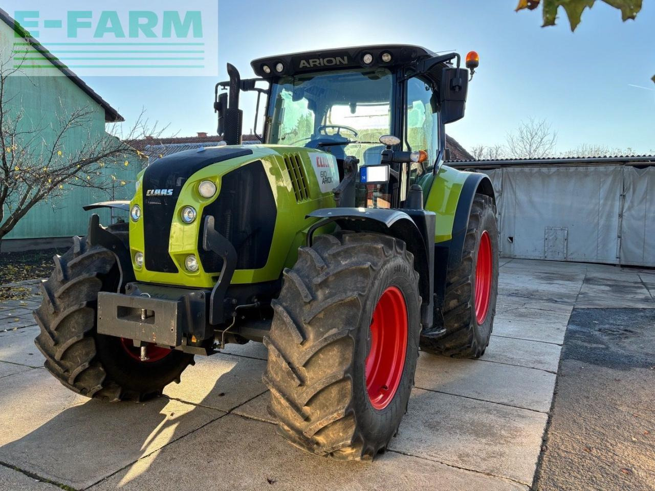 Tracteur agricole CLAAS Arion 610