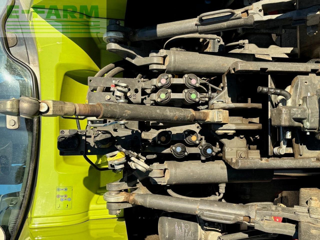 Tracteur agricole CLAAS Arion 610