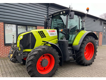 Tracteur agricole CLAAS Arion 620 CIS 