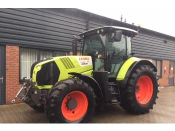 Tracteur agricole CLAAS Arion 620 CIS