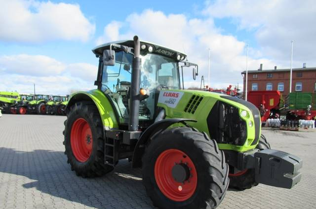 Tracteur agricole CLAAS Arion 620 CIS