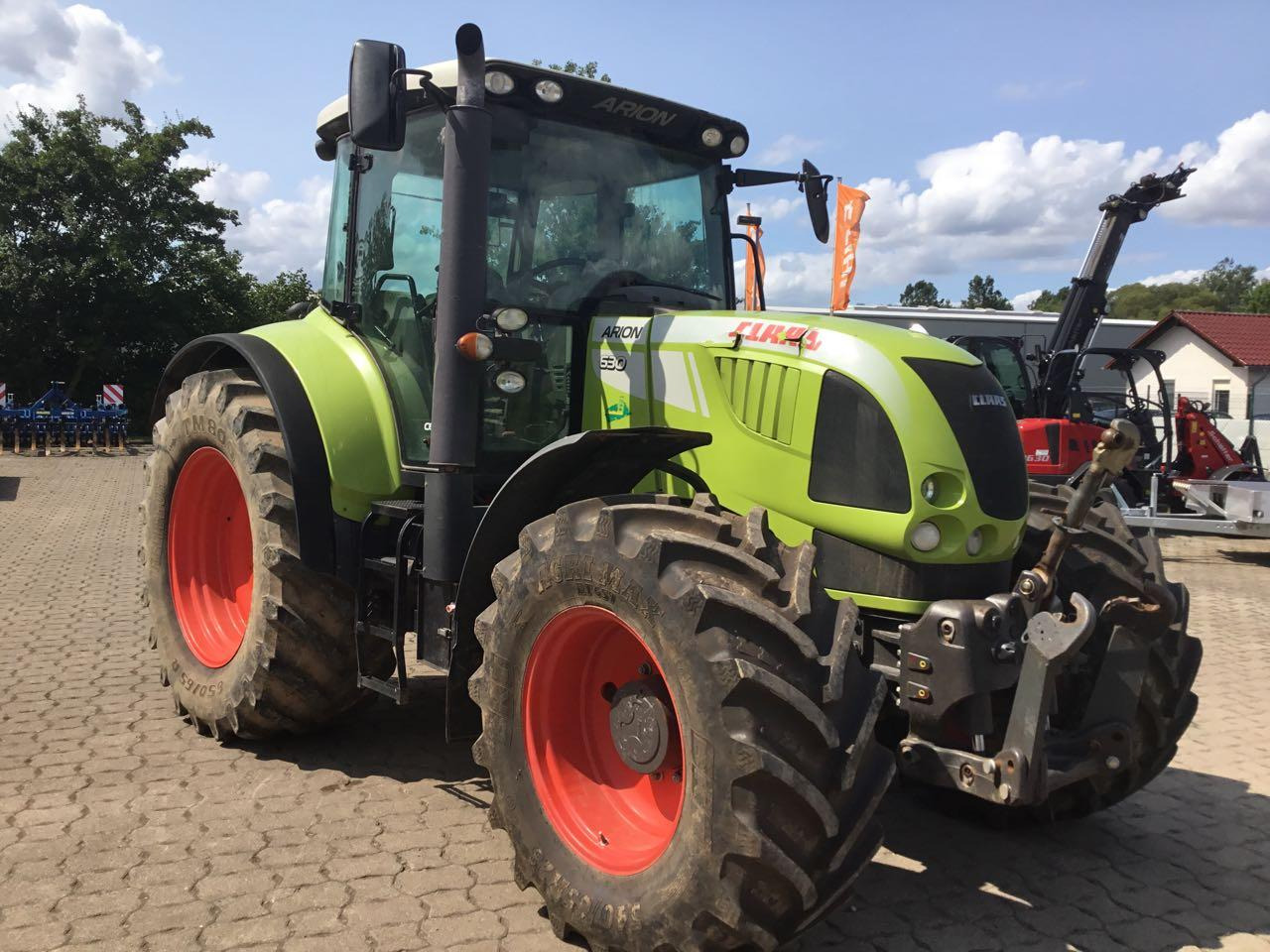 Tracteur agricole CLAAS Arion 630