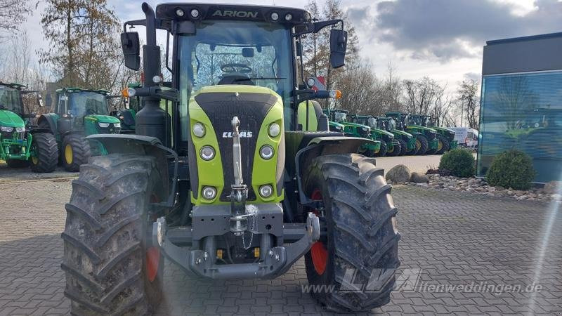 Tracteur agricole CLAAS Arion 630
