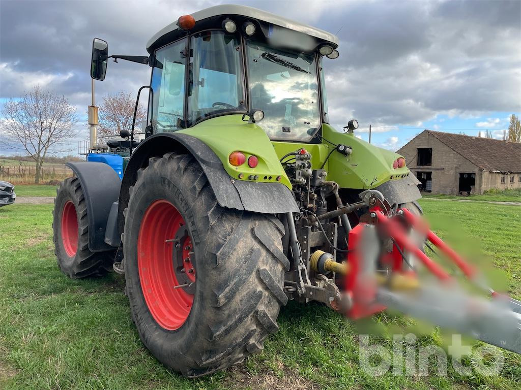 Tracteur agricole CLAAS Arion 640 (2010)