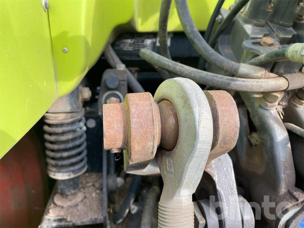 Tracteur agricole CLAAS Arion 640 (2010)