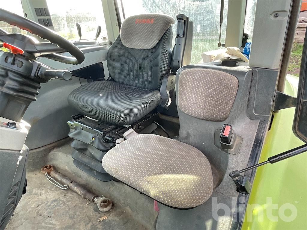 Tracteur agricole CLAAS Arion 640 (2010)