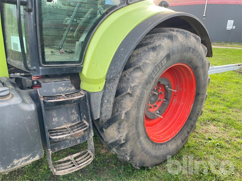 Tracteur agricole CLAAS Arion 640 (2010)