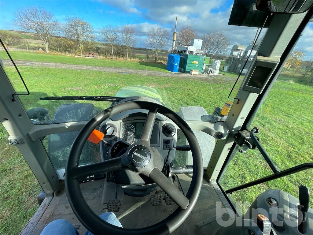 Tracteur agricole CLAAS Arion 640 (2010)