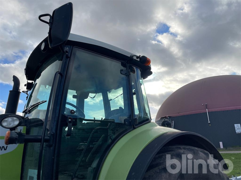 Tracteur agricole CLAAS Arion 640 (2010)