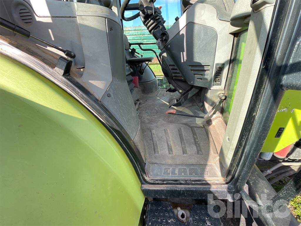 Tracteur agricole CLAAS Arion 640 (2010)