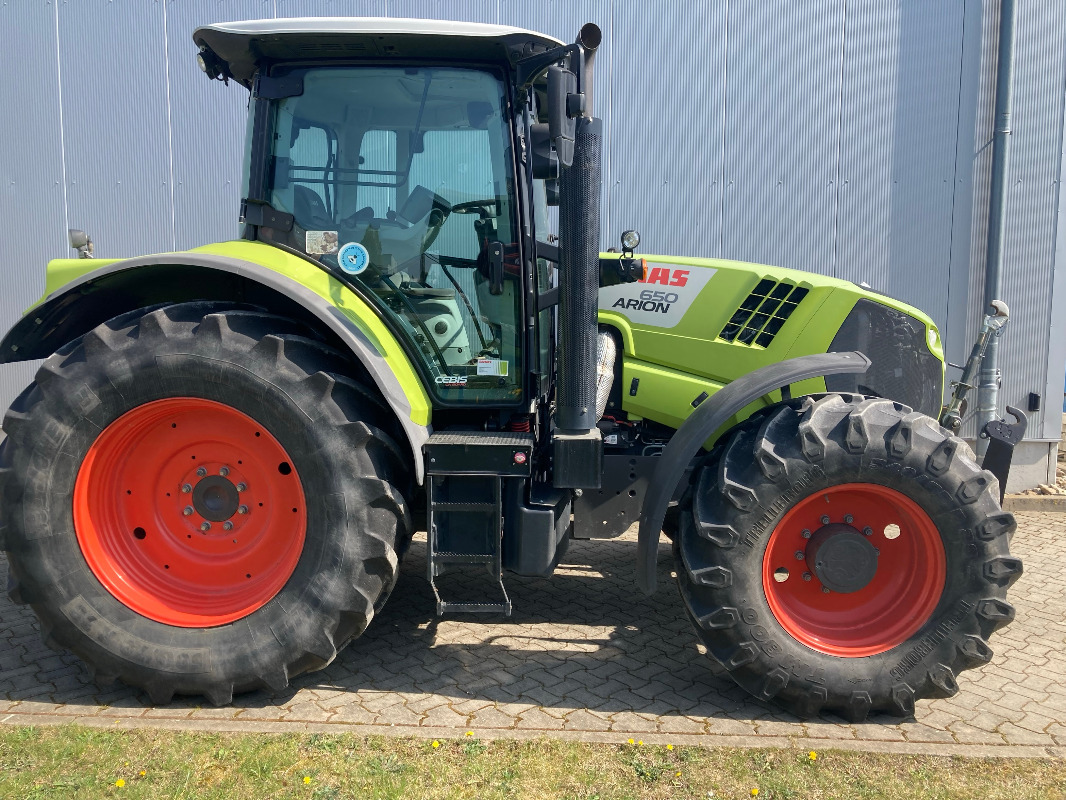 Tracteur agricole CLAAS Arion 650 CEBIS