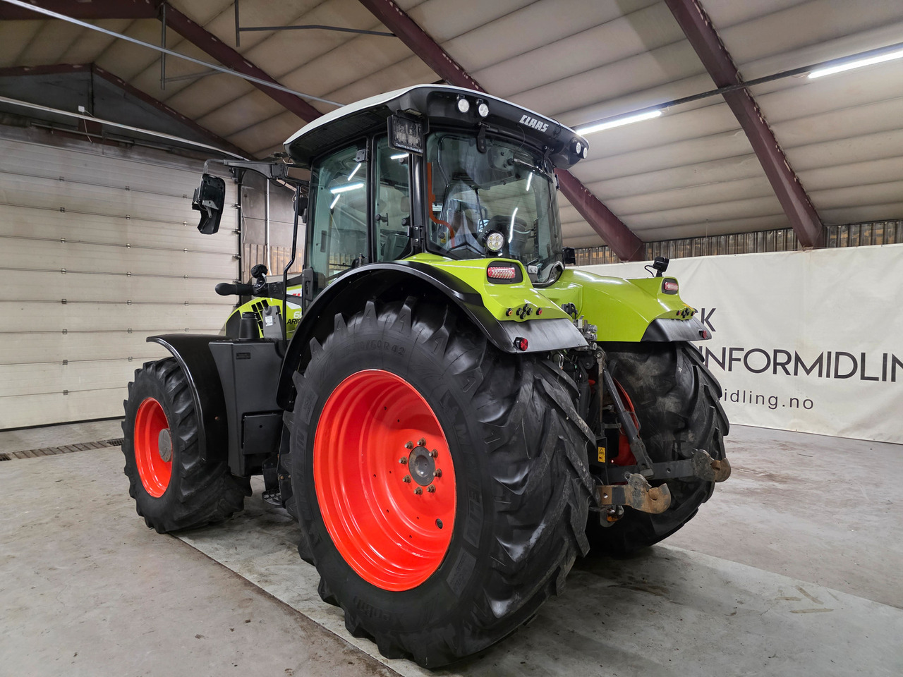 Tracteur agricole CLAAS Arion 660 C-Matic #NY PRIS#