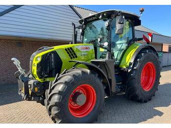 Tracteur agricole CLAAS Arion 660 Cmatic 