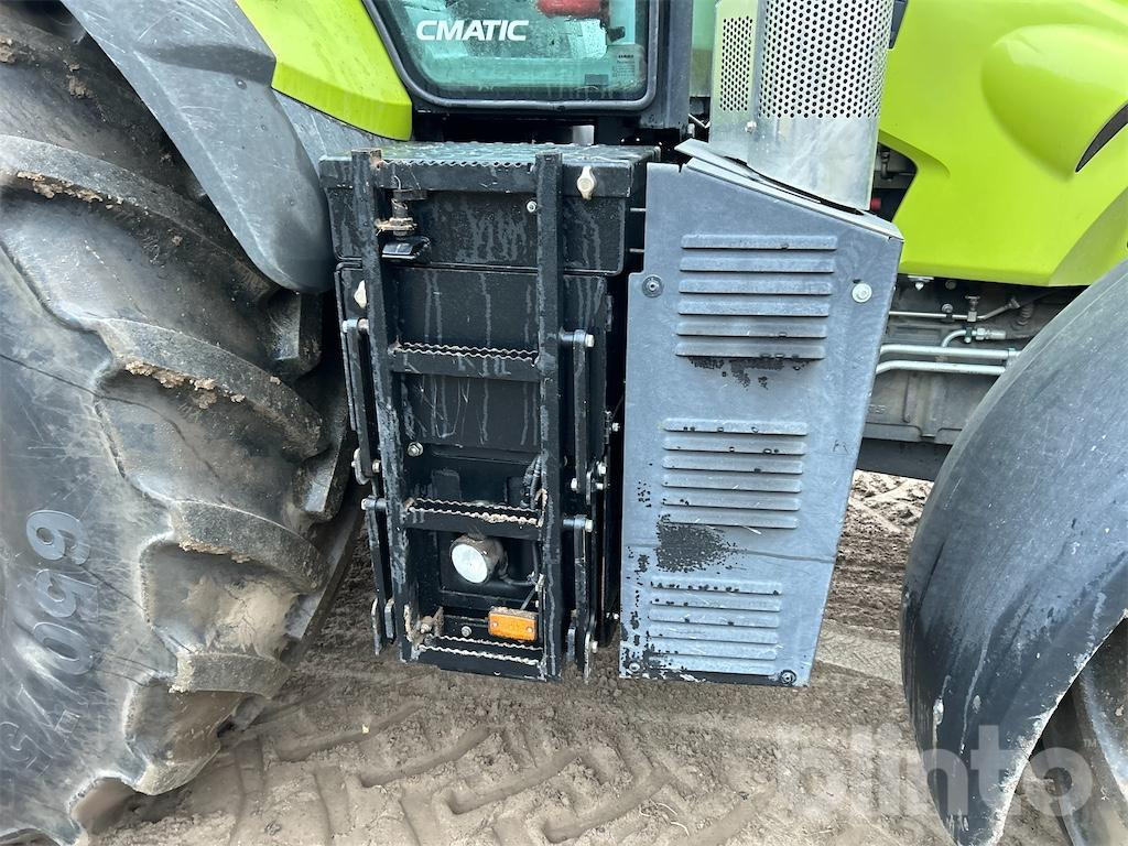 Tracteur agricole CLAAS Axion 810 (2020)