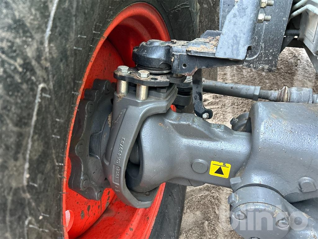 Tracteur agricole CLAAS Axion 810 (2020)