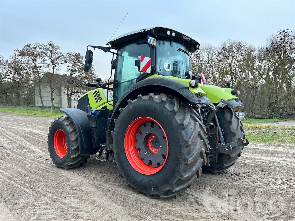 Tracteur agricole CLAAS Axion 810 (2020)