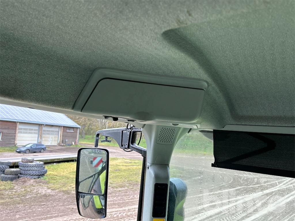 Tracteur agricole CLAAS Axion 810 (2020)