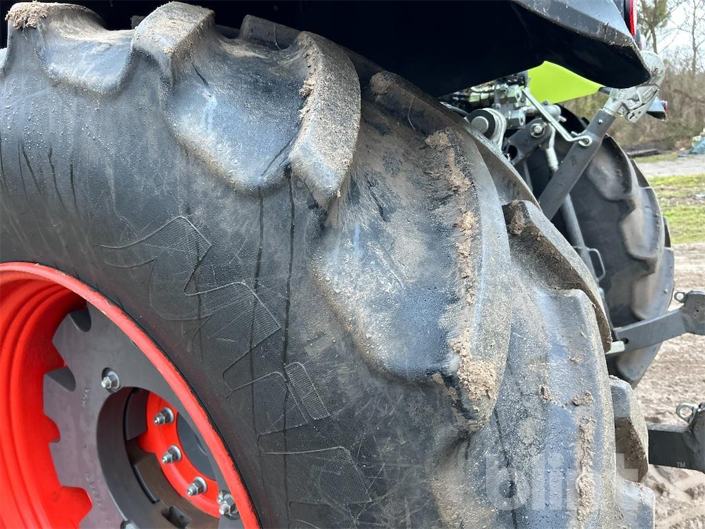 Tracteur agricole CLAAS Axion 810 (2020)