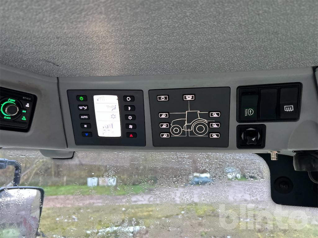 Tracteur agricole CLAAS Axion 810 (2020)