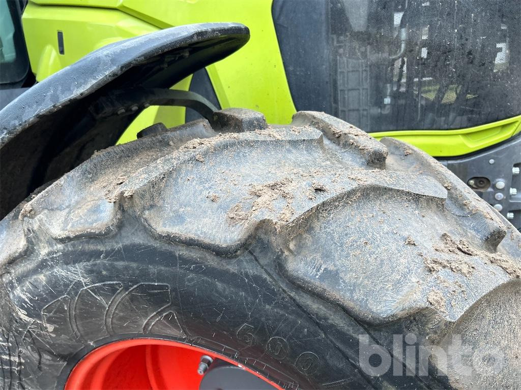 Tracteur agricole CLAAS Axion 810 (2020)