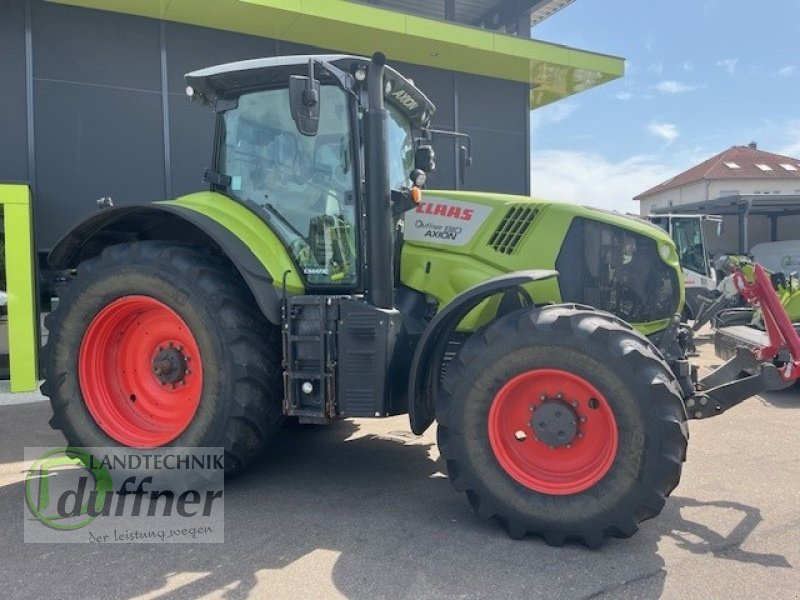 Tracteur agricole CLAAS Axion 810 C-MATIC