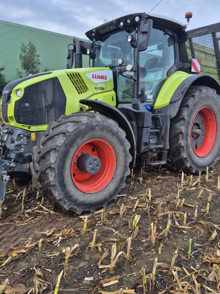 Tracteur agricole CLAAS Axion 870