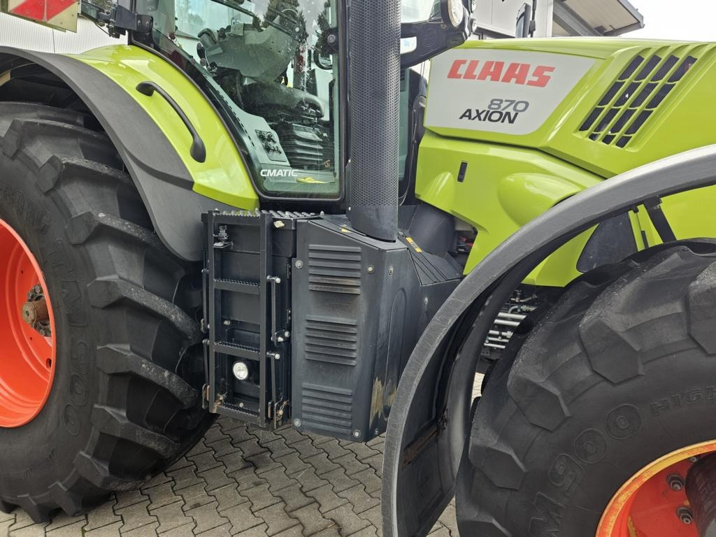 Tracteur agricole CLAAS Axion 870