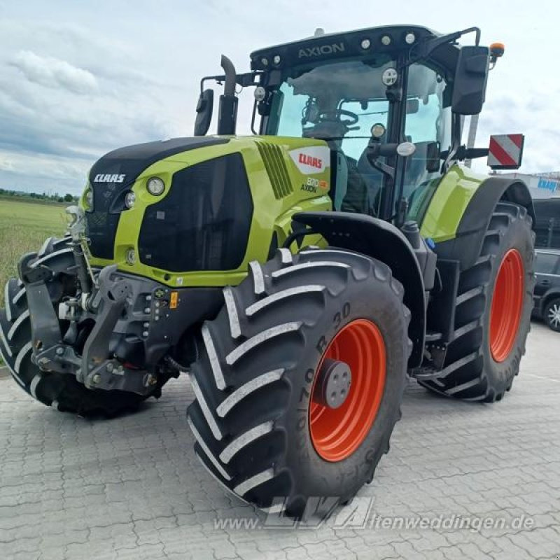 Tracteur agricole CLAAS Axion 870