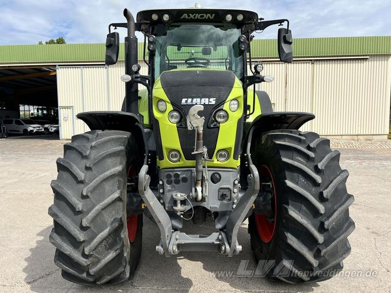 Tracteur agricole CLAAS Axion 870