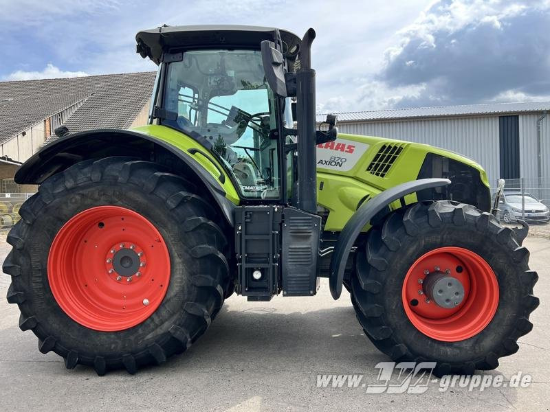 Tracteur agricole CLAAS Axion 870