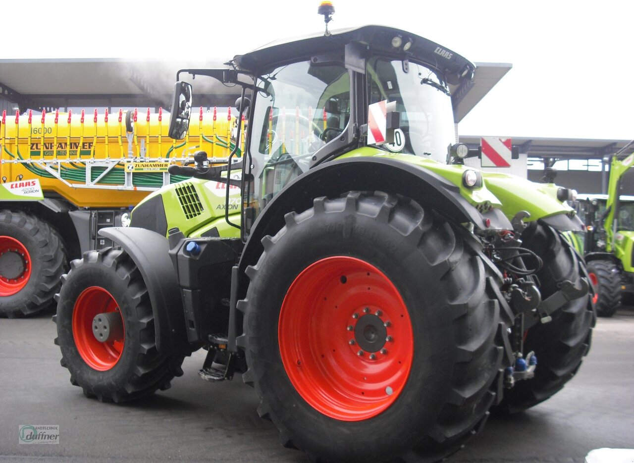 Tracteur agricole CLAAS Axion 870 CMATIC CEBIS
