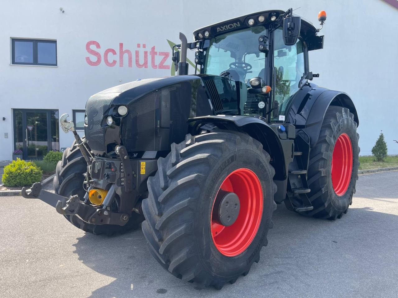 Tracteur agricole CLAAS Axion 920 Cmatic FZW 6441Bh Black
