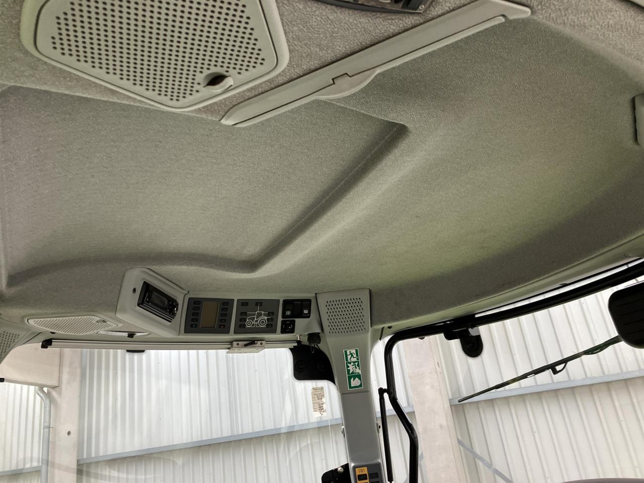 Tracteur agricole CLAAS Axion 930