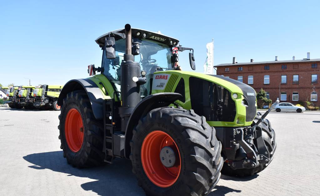 Tracteur agricole CLAAS Axion 930 CMATIC