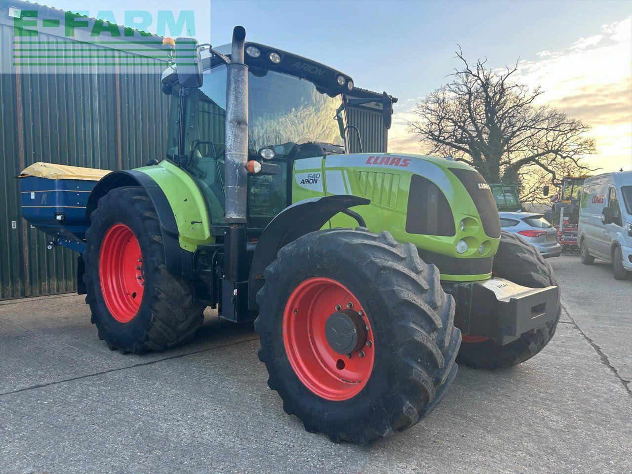 Tracteur agricole CLAAS USED ARION 640 CIS