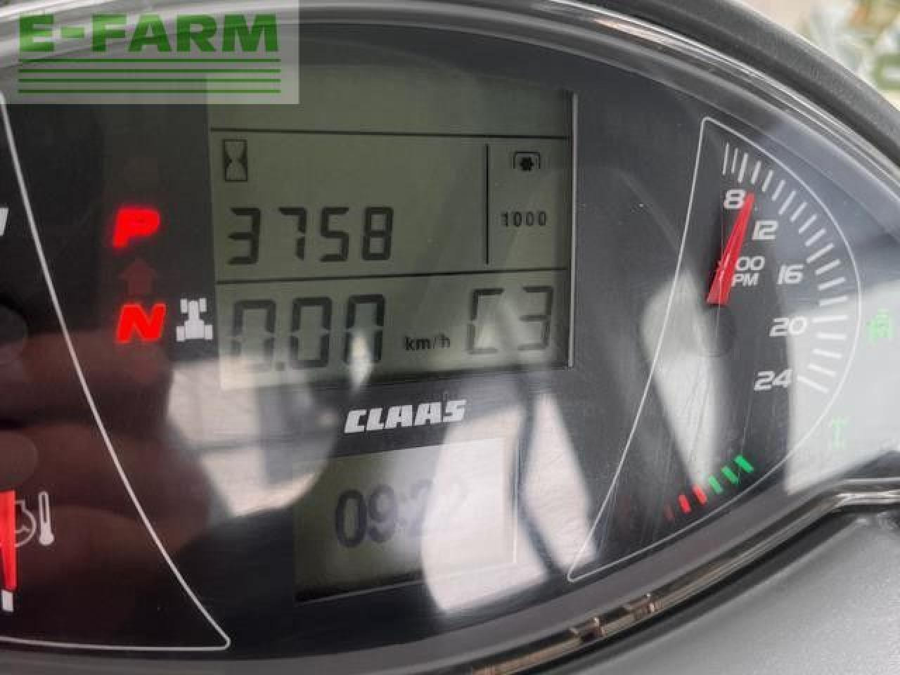 Tracteur agricole CLAAS USED ARION 650