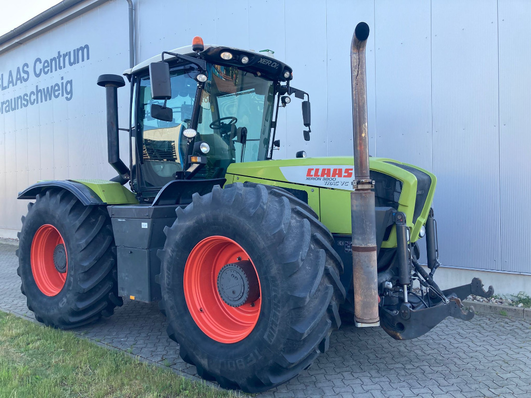 Tracteur agricole CLAAS Xerion 3800 TRAC VC