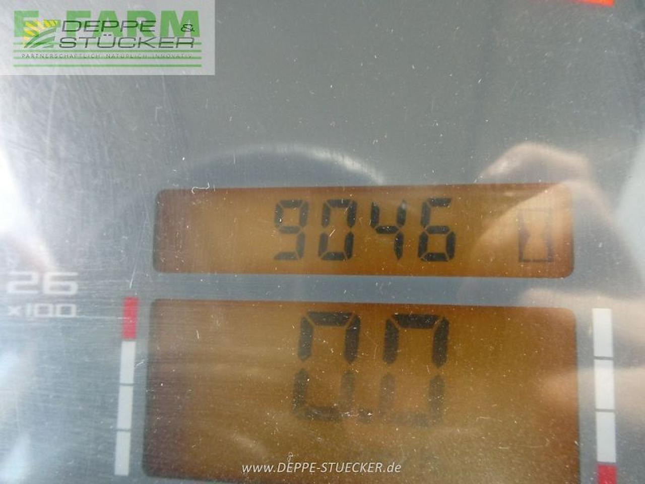 Tracteur agricole CLAAS ares 557 atz ATZ