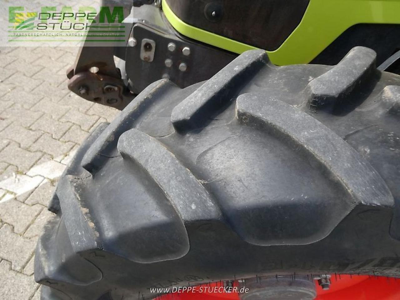 Tracteur agricole CLAAS ares 557 atz ATZ