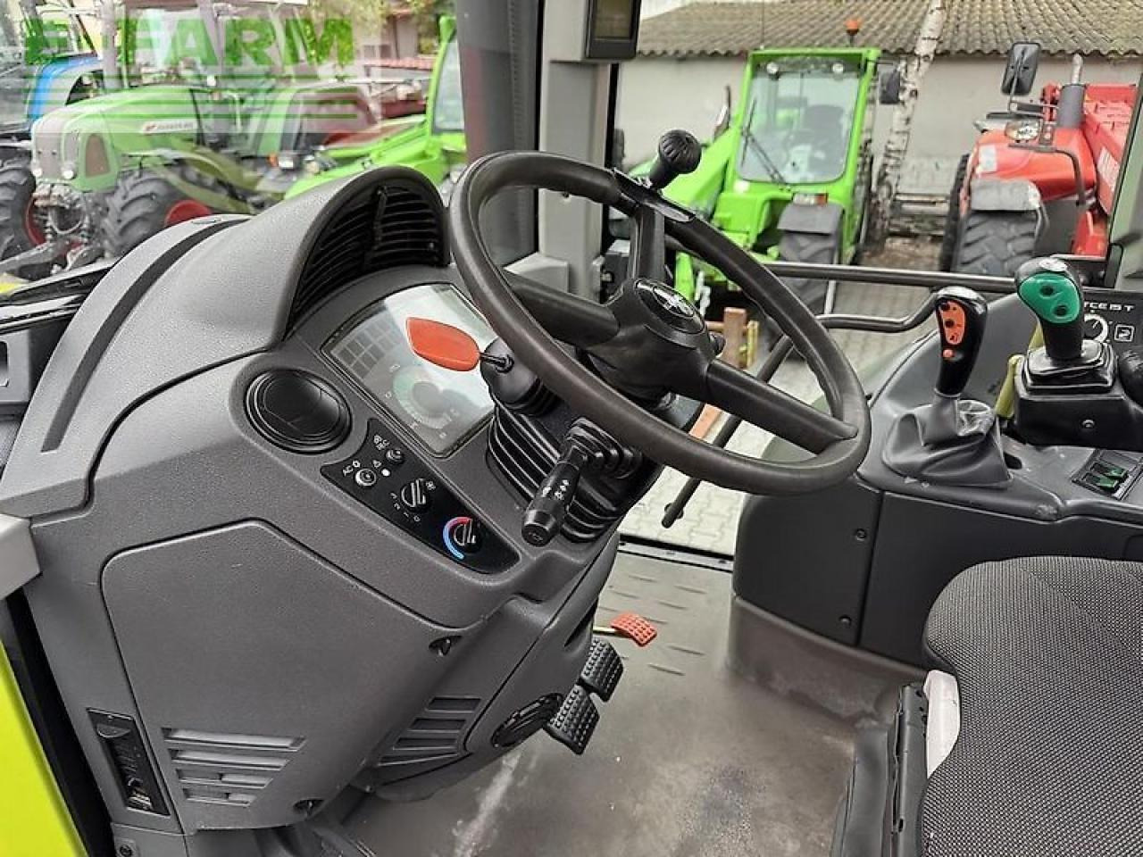 Tracteur agricole CLAAS ares 617 atz ATZ