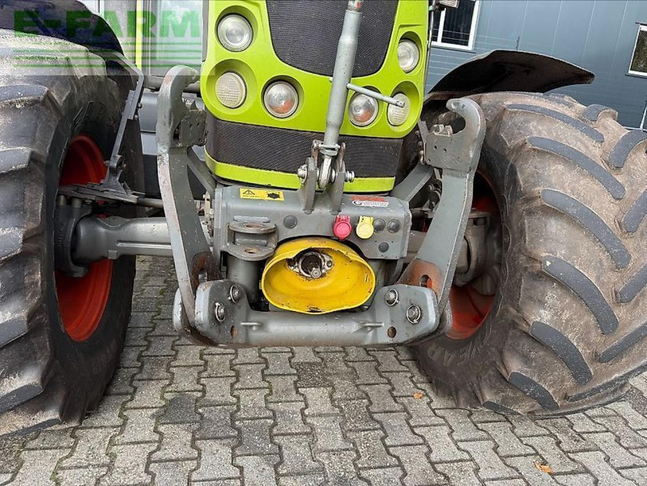 Tracteur agricole CLAAS ares 697 atz ATZ