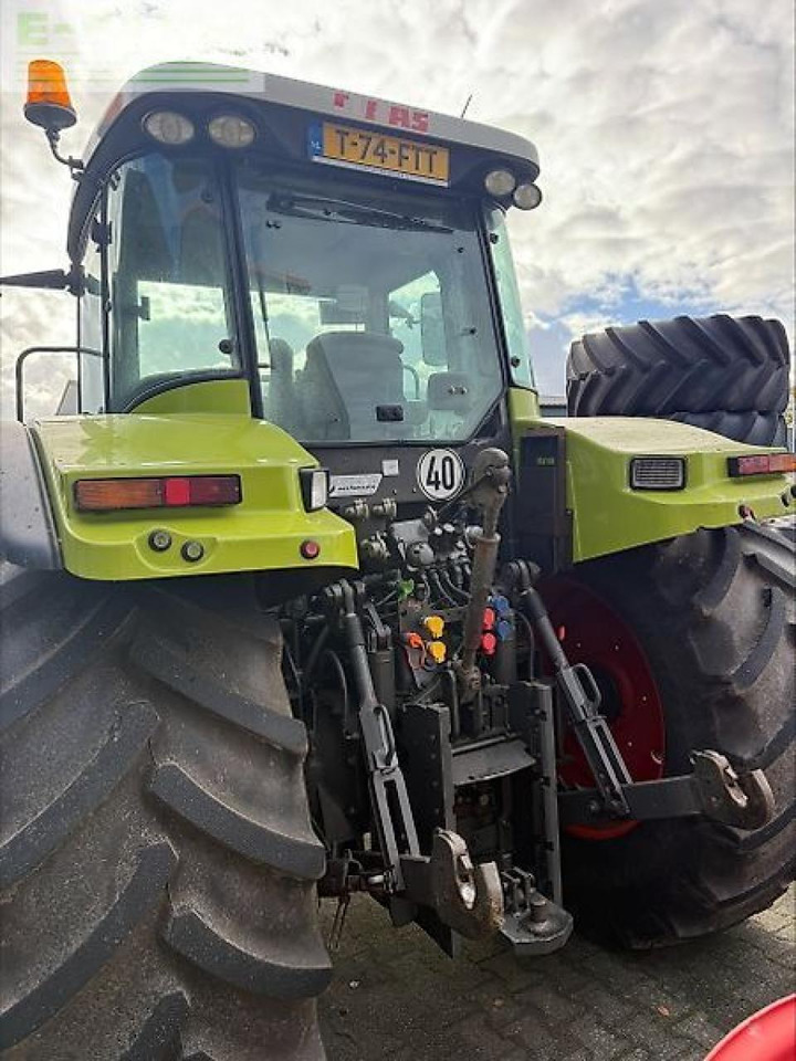 Tracteur agricole CLAAS ares 697 atz ATZ